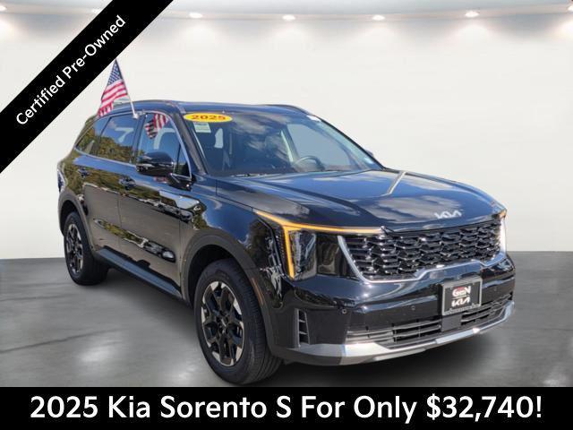 used 2025 Kia Sorento car, priced at $32,740