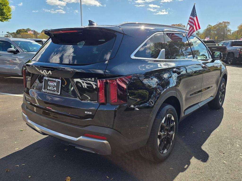 used 2025 Kia Sorento car, priced at $32,740