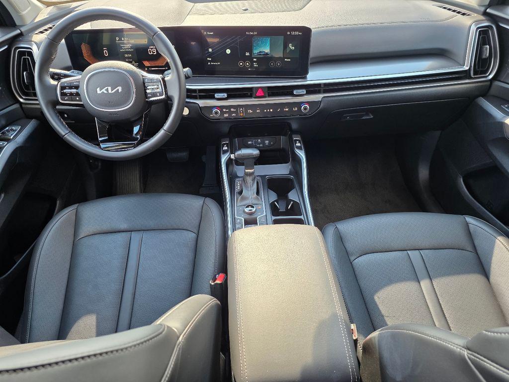 used 2025 Kia Sorento car, priced at $32,740