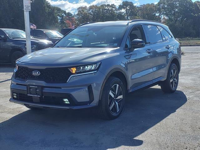 used 2023 Kia Sorento Hybrid car, priced at $33,822