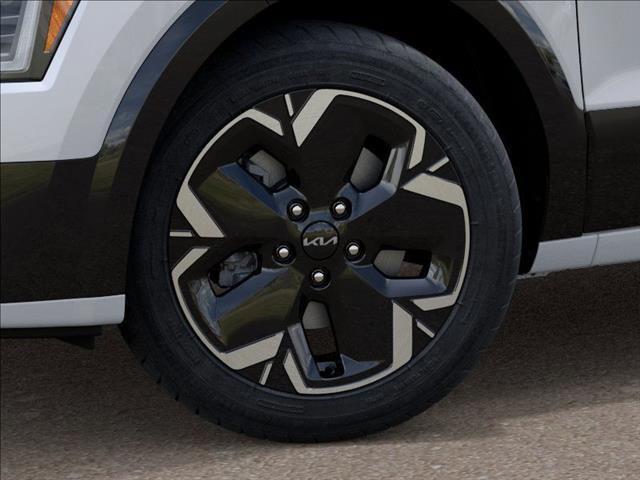 new 2025 Kia Niro EV car, priced at $35,420