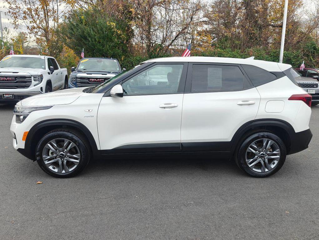 used 2023 Kia Seltos car, priced at $20,392