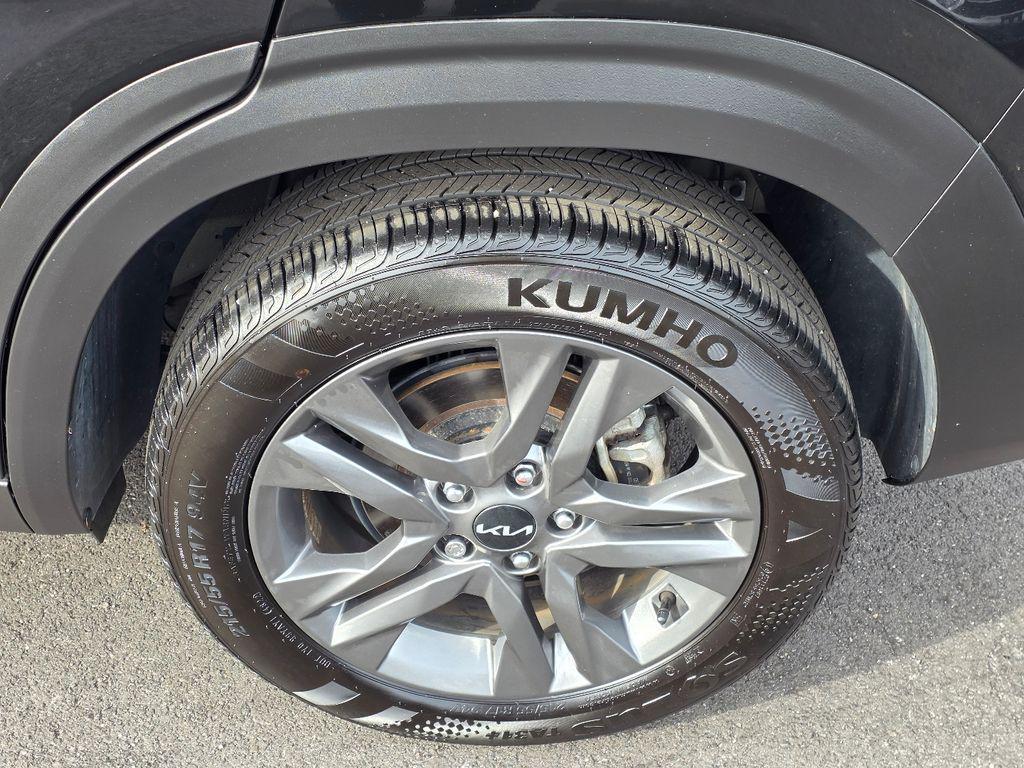 used 2023 Kia Seltos car, priced at $19,775