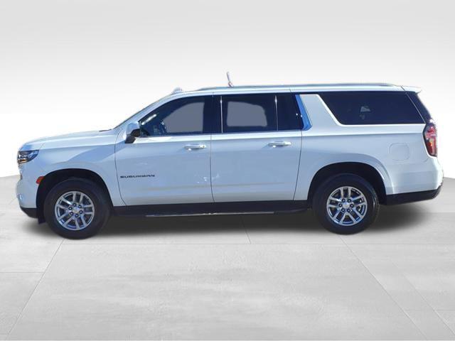 used 2023 Chevrolet Suburban car, priced at $44,743