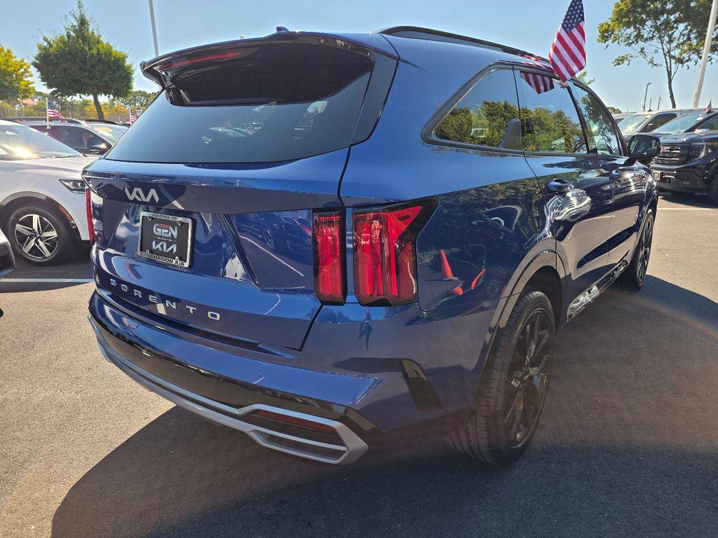 used 2022 Kia Sorento car, priced at $22,617