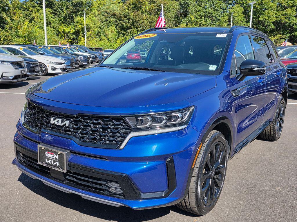 used 2022 Kia Sorento car, priced at $22,617