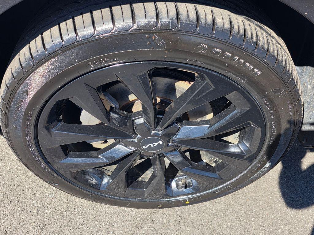 used 2022 Kia Sorento car, priced at $22,617