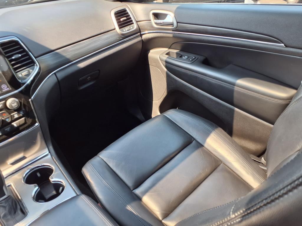 used 2020 Jeep Grand Cherokee car, priced at $25,165