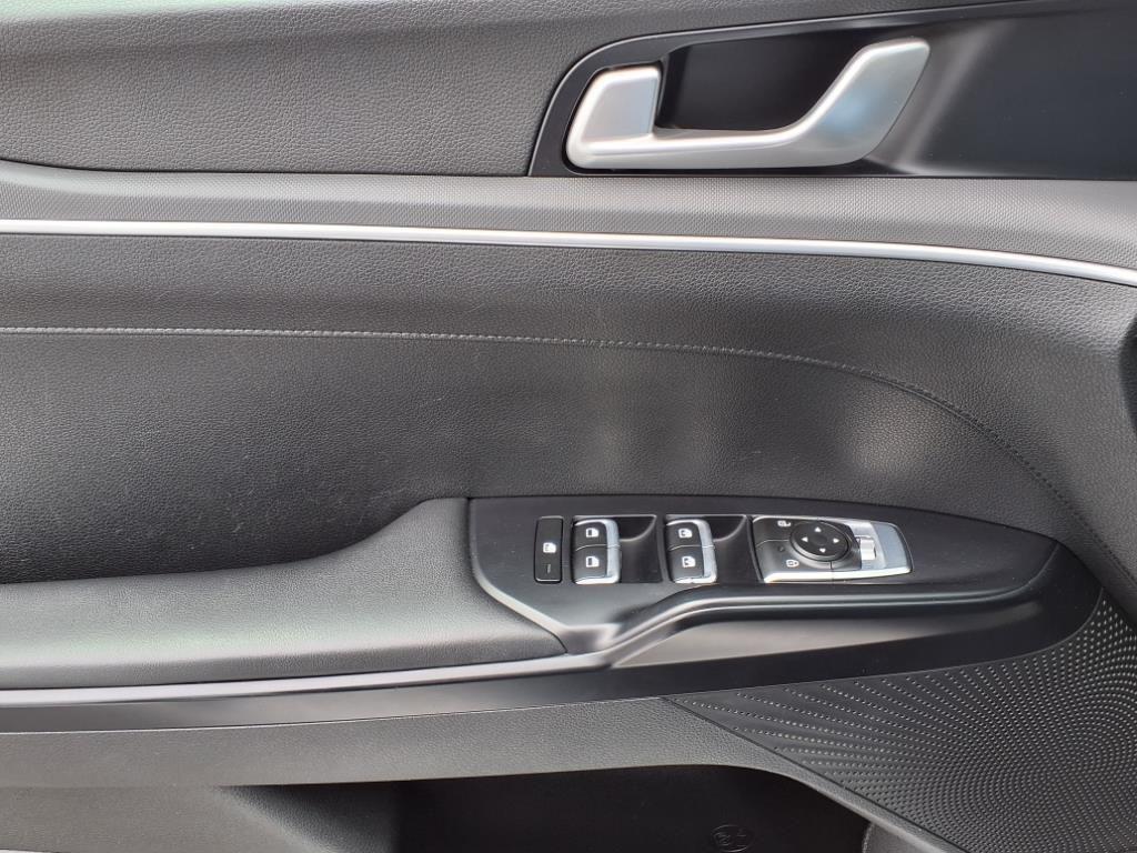 used 2023 Kia K5 car, priced at $20,492