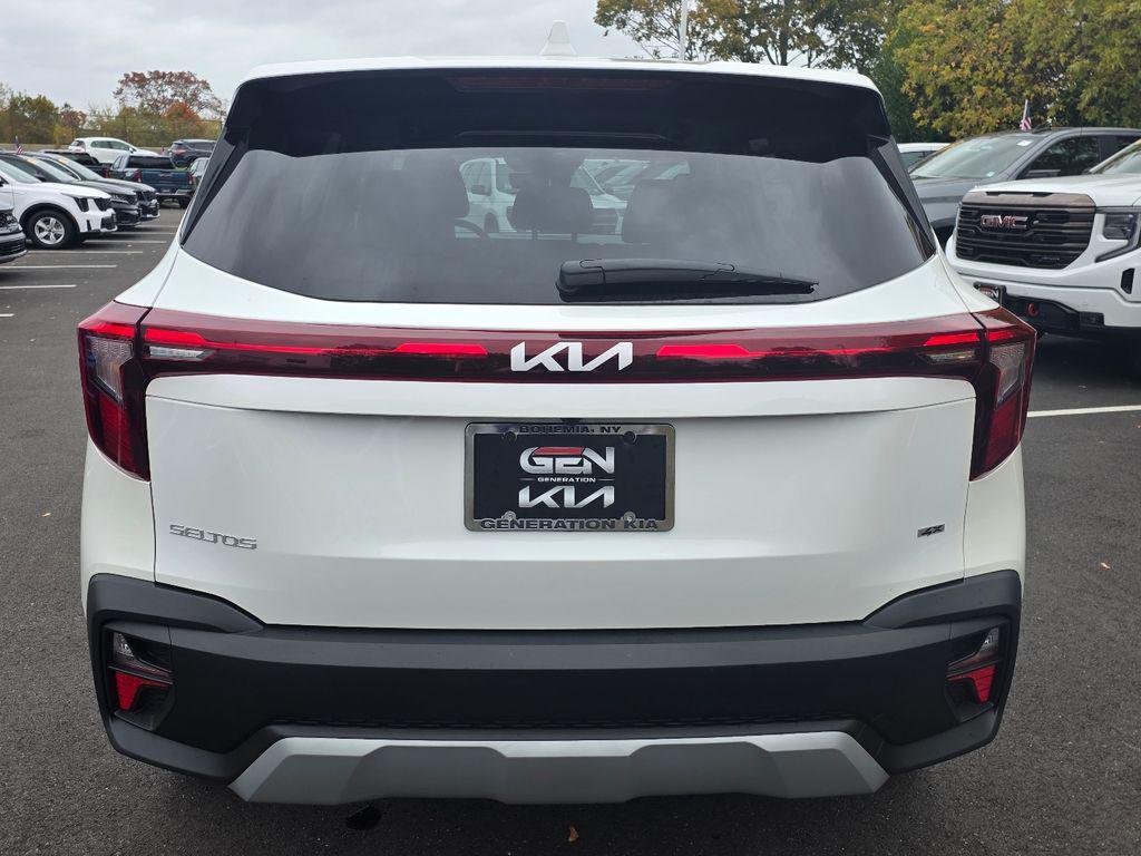 used 2025 Kia Seltos car, priced at $23,179