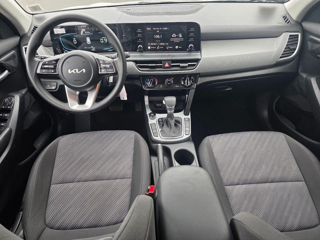 used 2025 Kia Seltos car, priced at $23,179