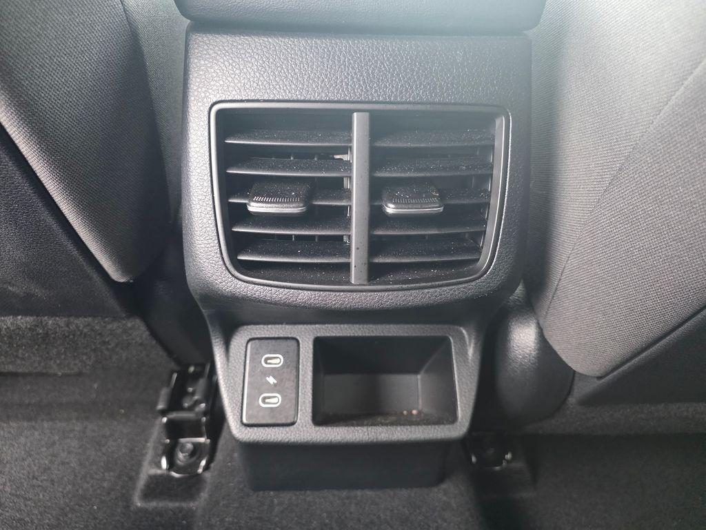 used 2025 Kia Seltos car, priced at $23,179