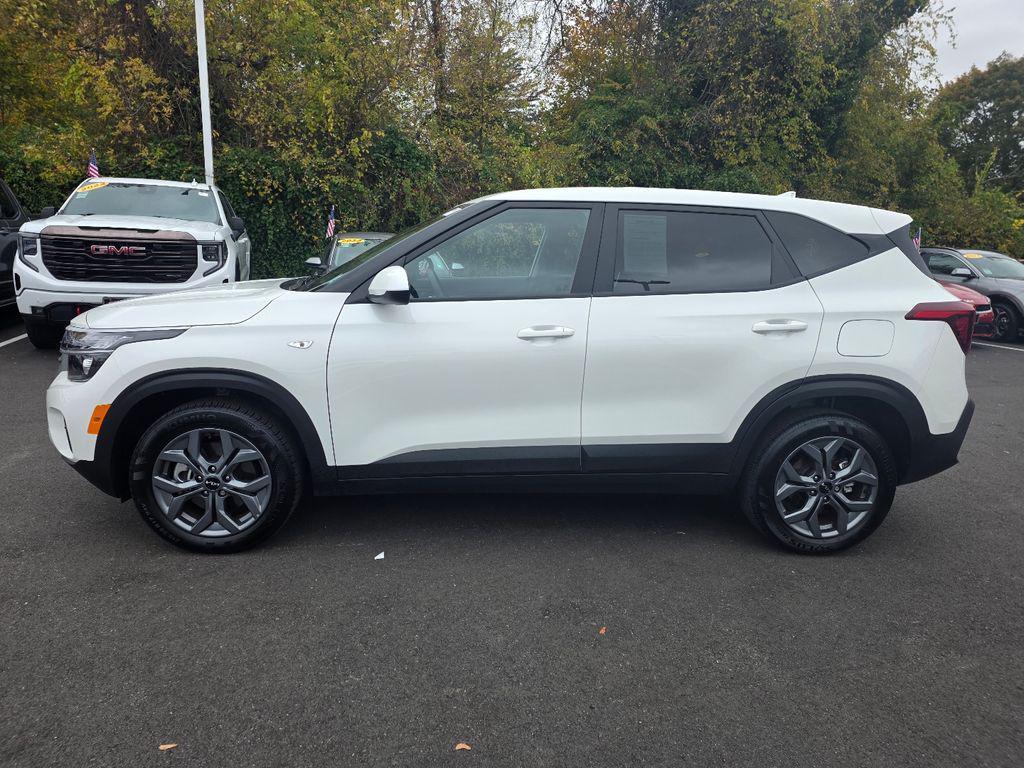 used 2025 Kia Seltos car, priced at $23,179