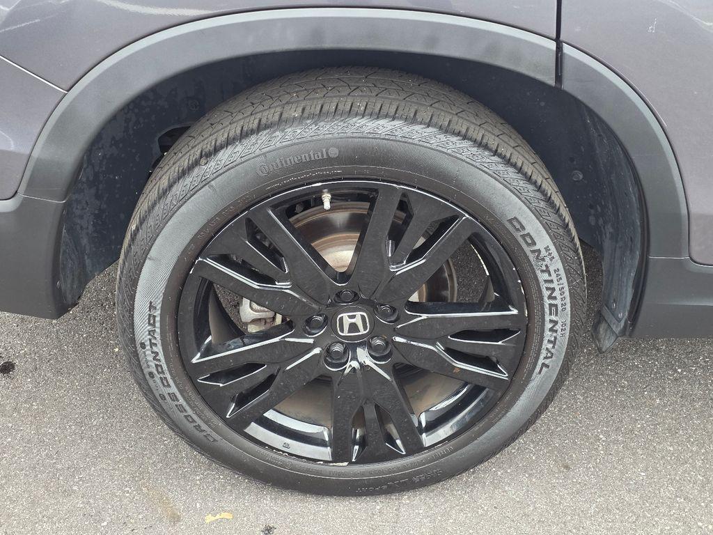 used 2022 Honda Pilot car, priced at $28,550