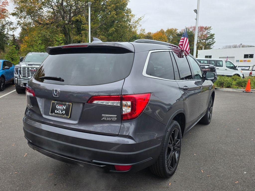 used 2022 Honda Pilot car, priced at $28,550