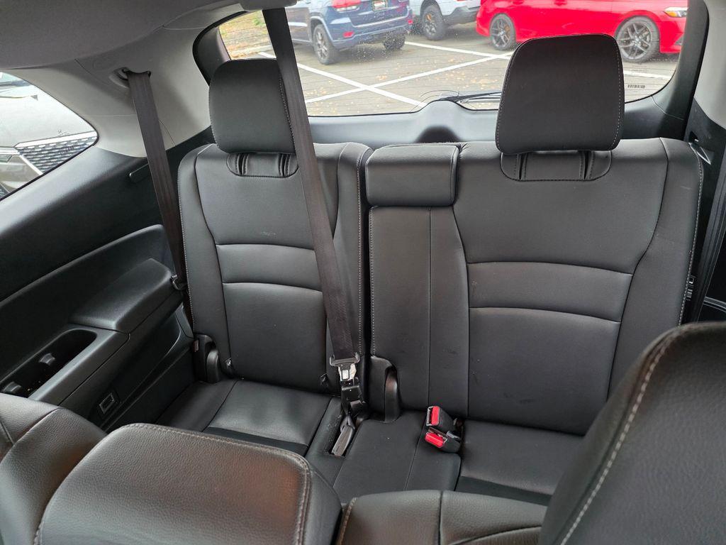 used 2022 Honda Pilot car, priced at $28,550