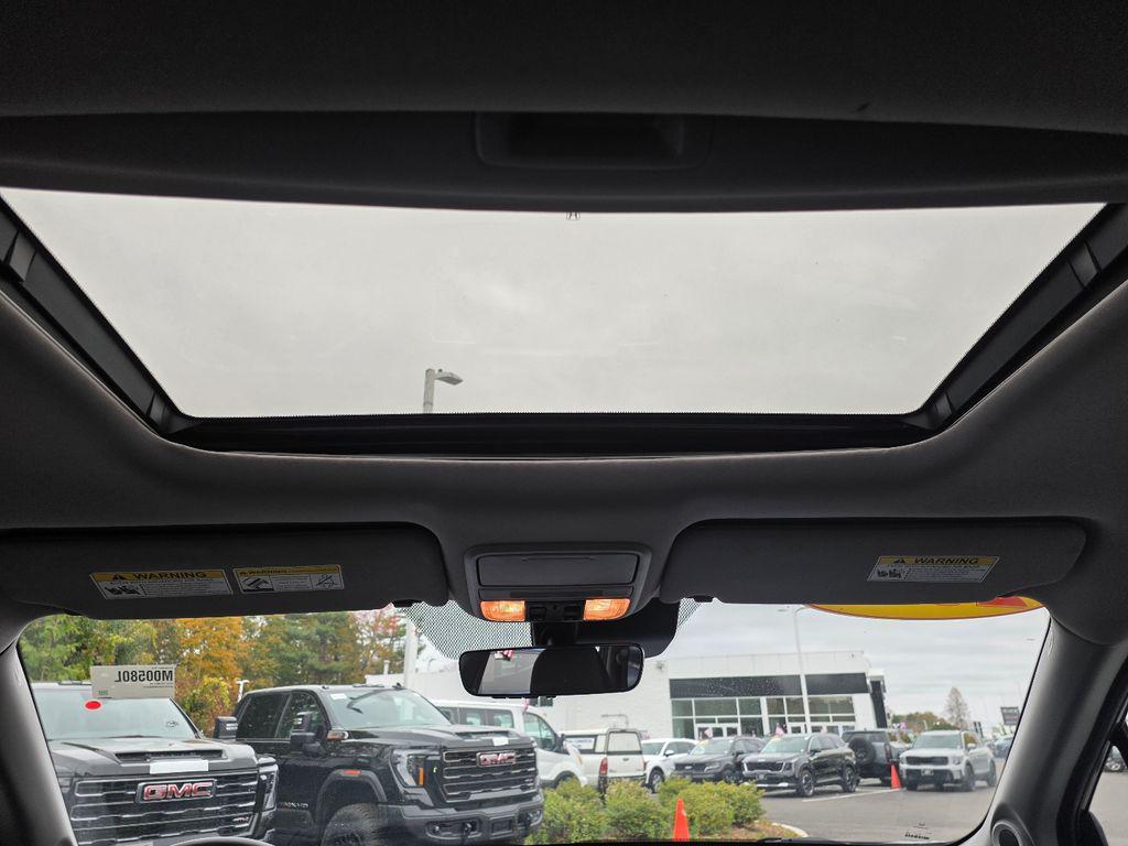 used 2022 Honda Pilot car, priced at $28,550