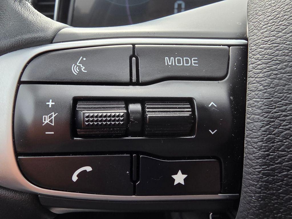used 2025 Kia Sportage car, priced at $28,717