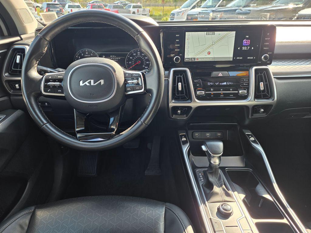 used 2022 Kia Sorento car, priced at $22,529