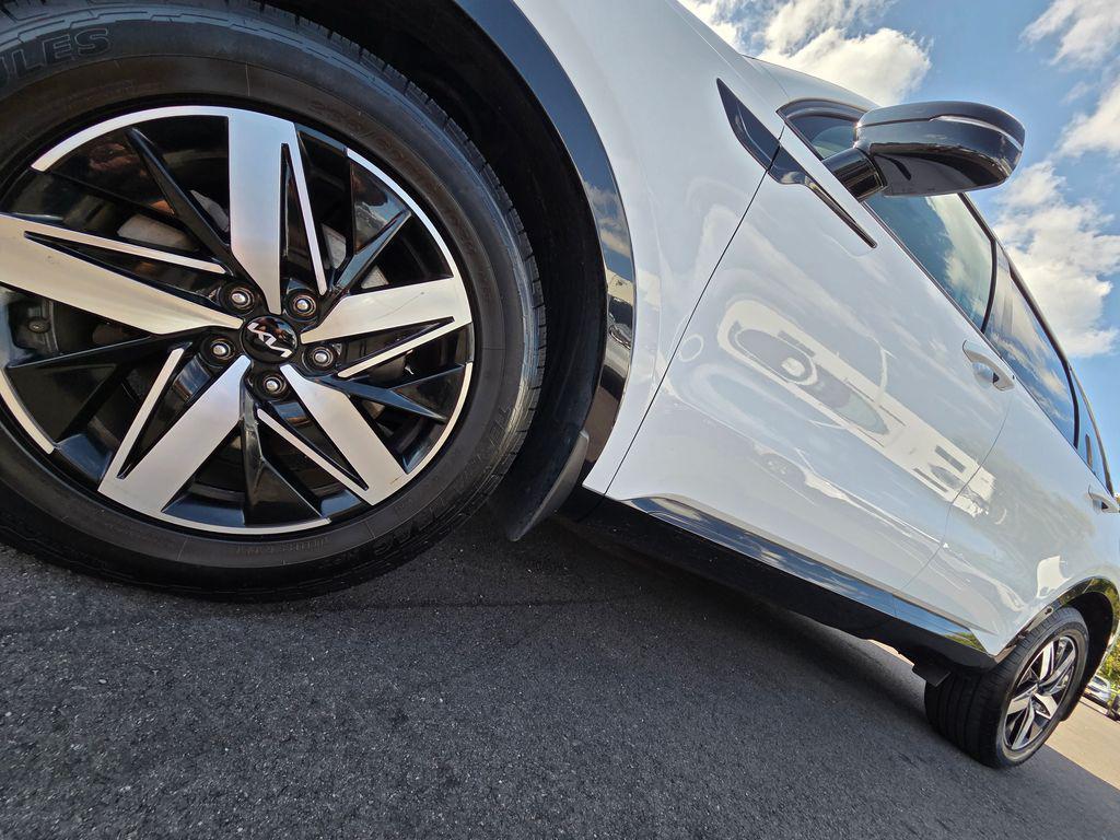 used 2022 Kia Sorento car, priced at $22,529