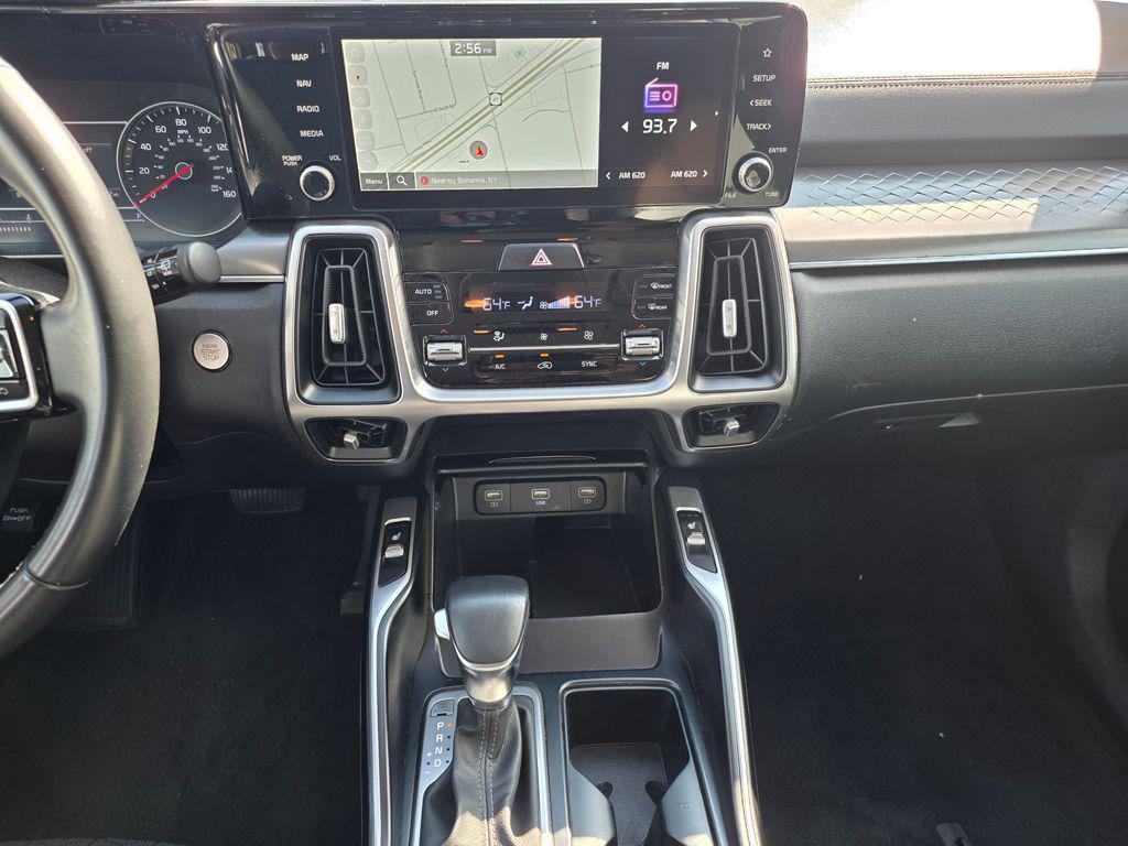 used 2022 Kia Sorento car, priced at $22,529