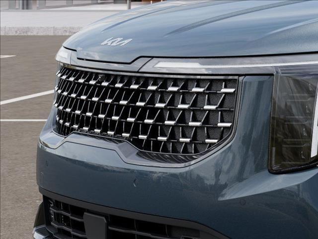 new 2025 Kia Carnival car, priced at $55,065