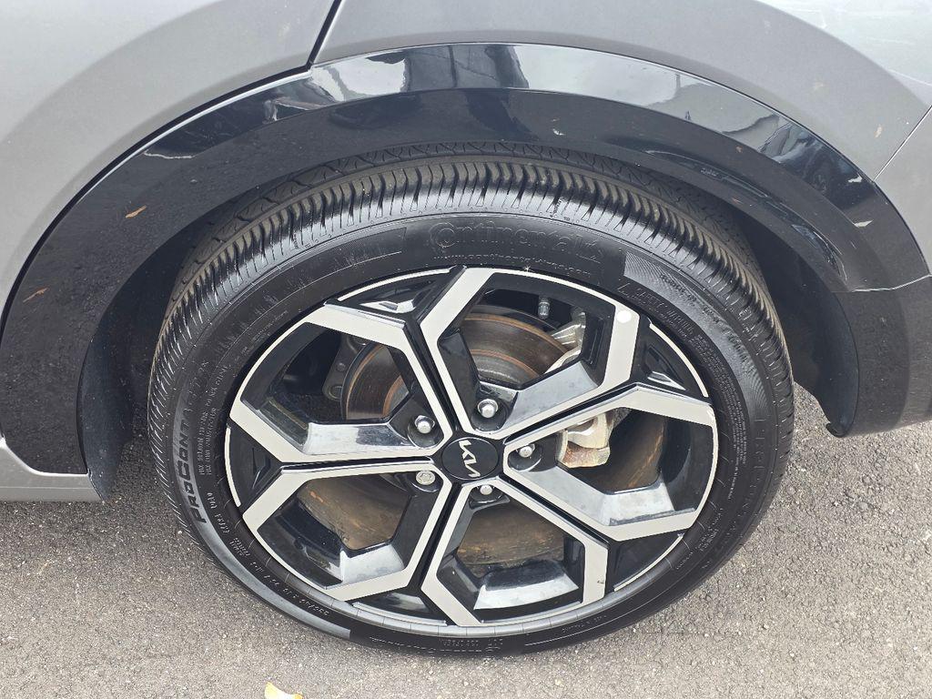 used 2024 Kia Niro car, priced at $27,350