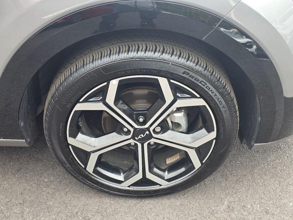 used 2024 Kia Niro car, priced at $27,350