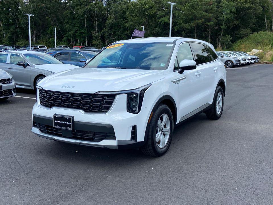 used 2025 Kia Sorento car, priced at $25,843