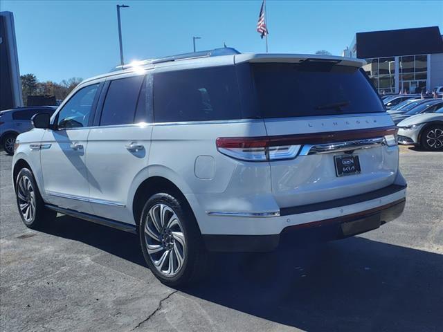 used 2022 Lincoln Navigator car, priced at $48,492