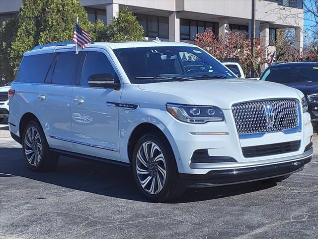 used 2022 Lincoln Navigator car, priced at $53,356