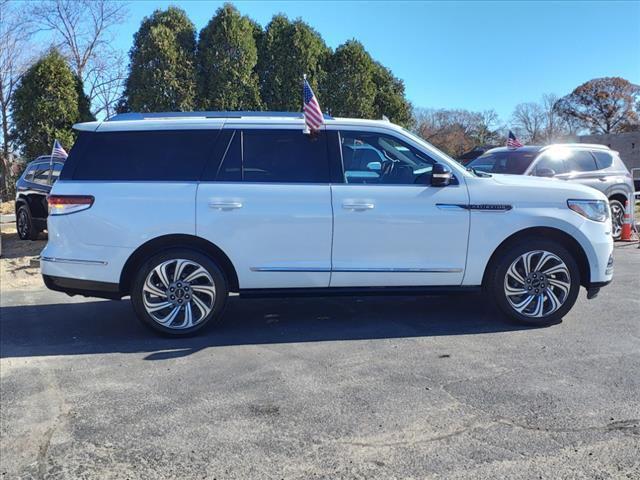 used 2022 Lincoln Navigator car, priced at $48,492