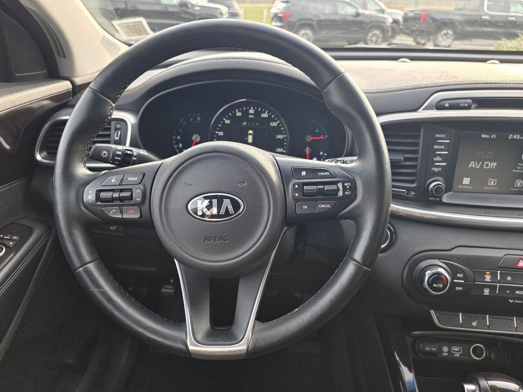 used 2018 Kia Sorento car, priced at $15,200