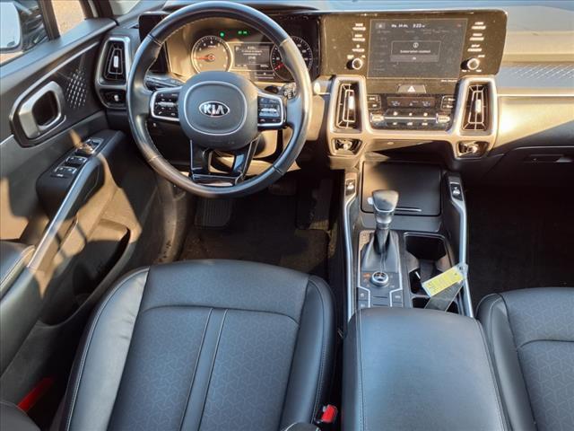 used 2022 Kia Sorento car, priced at $25,614