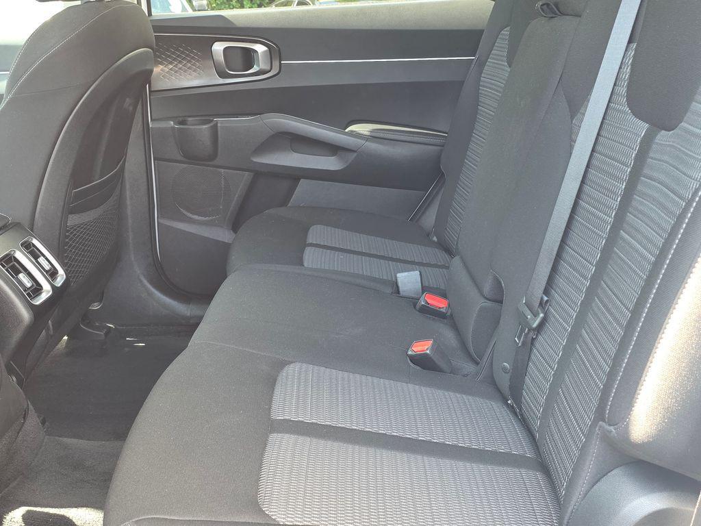 used 2022 Kia Sorento car, priced at $22,150