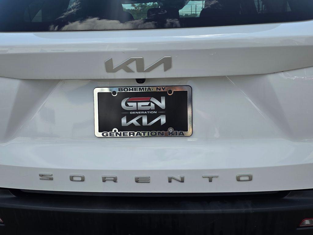 used 2022 Kia Sorento car, priced at $22,150