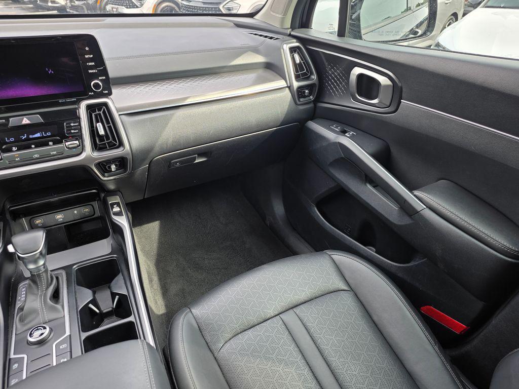 used 2023 Kia Sorento car, priced at $21,531