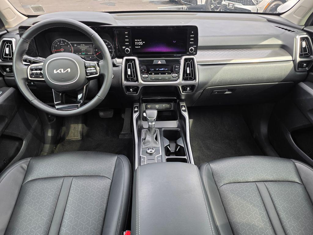 used 2023 Kia Sorento car, priced at $21,531