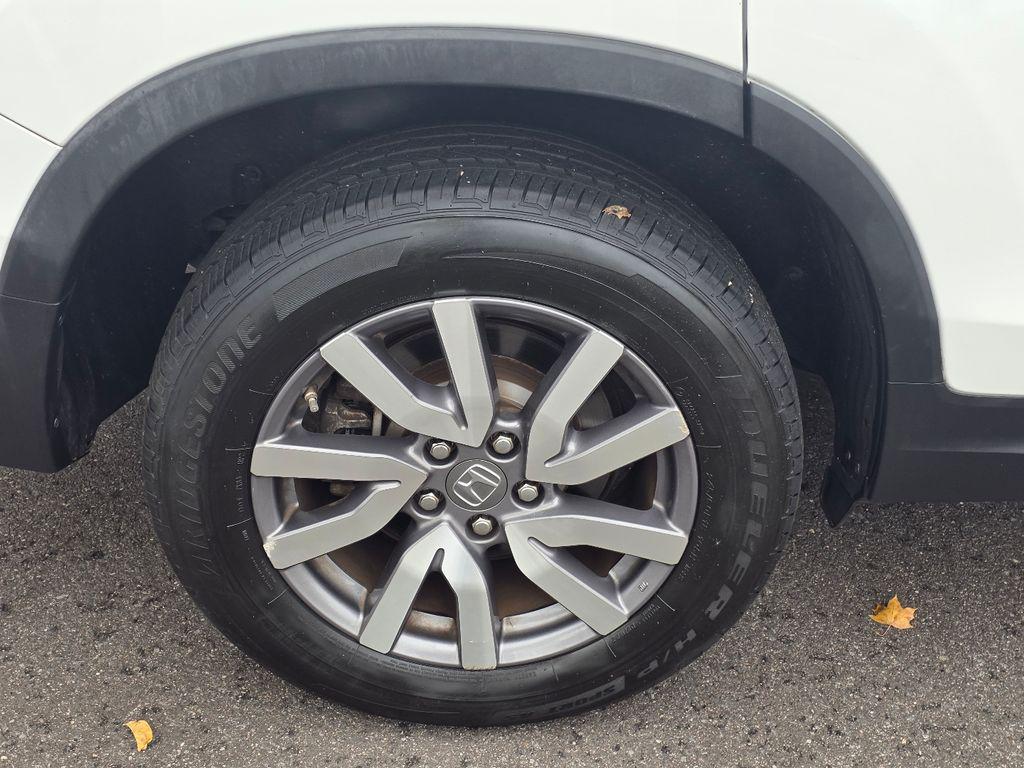 used 2020 Honda Pilot car, priced at $23,933