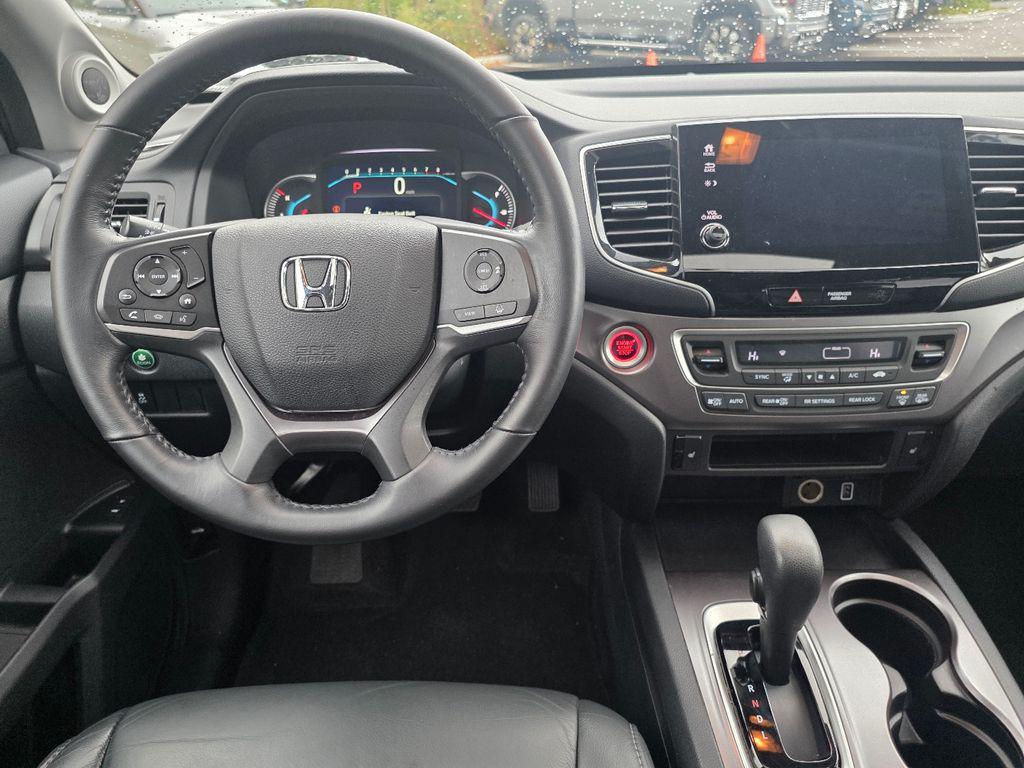 used 2020 Honda Pilot car, priced at $23,933