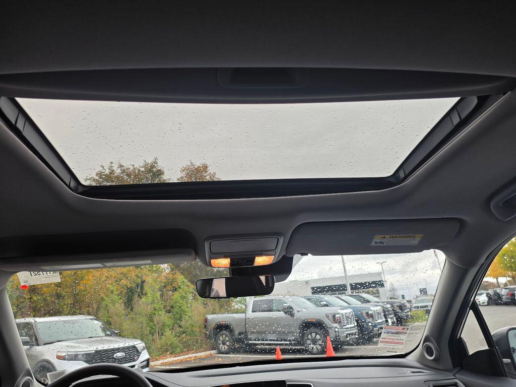 used 2020 Honda Pilot car, priced at $23,933