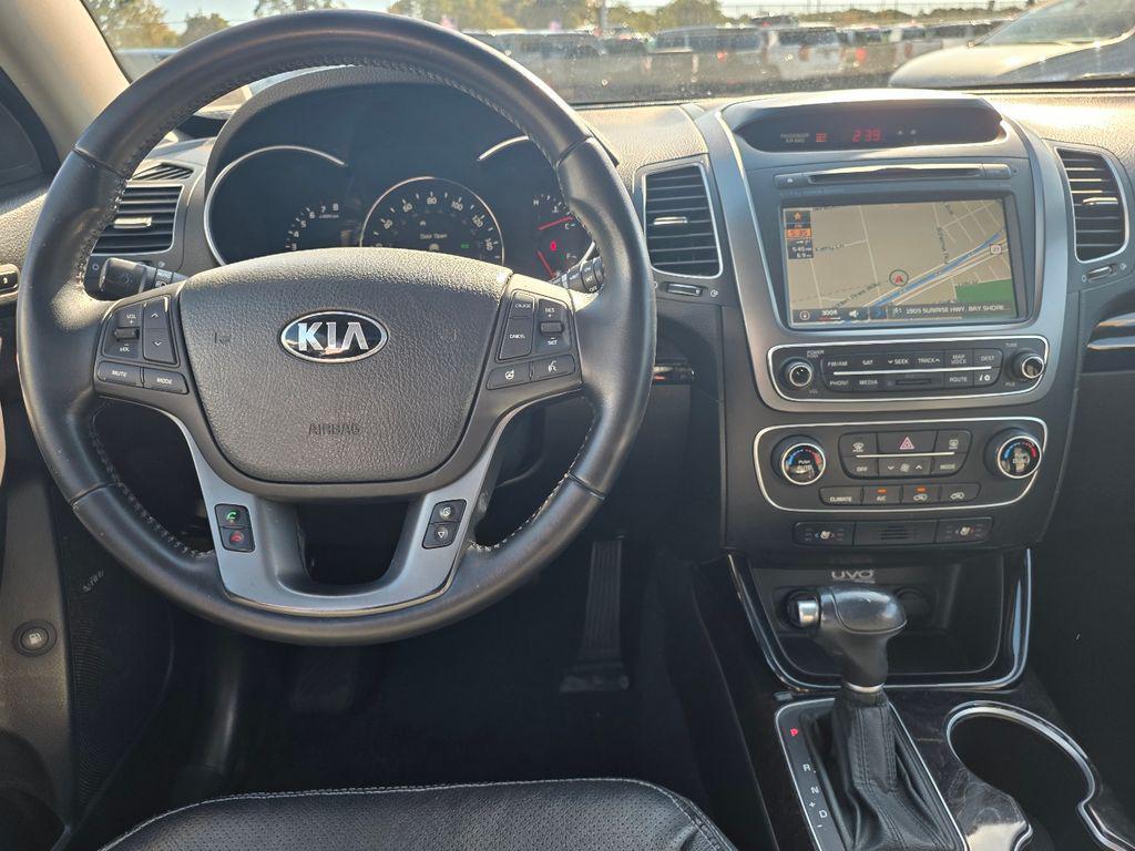used 2014 Kia Sorento car, priced at $10,995