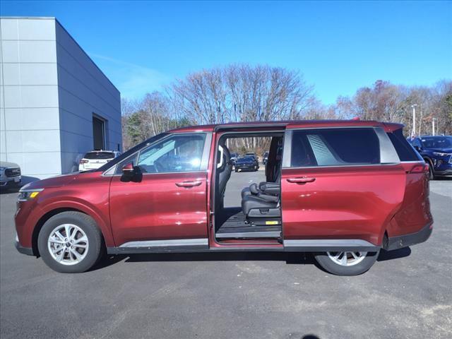 used 2024 Kia Carnival car, priced at $34,250