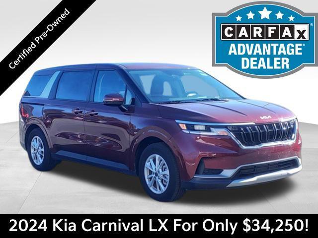 used 2024 Kia Carnival car, priced at $34,250