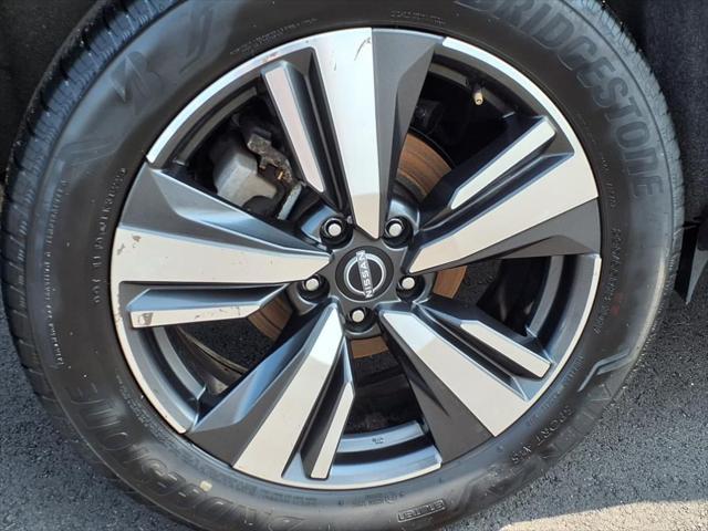 used 2023 Nissan Rogue car, priced at $25,948