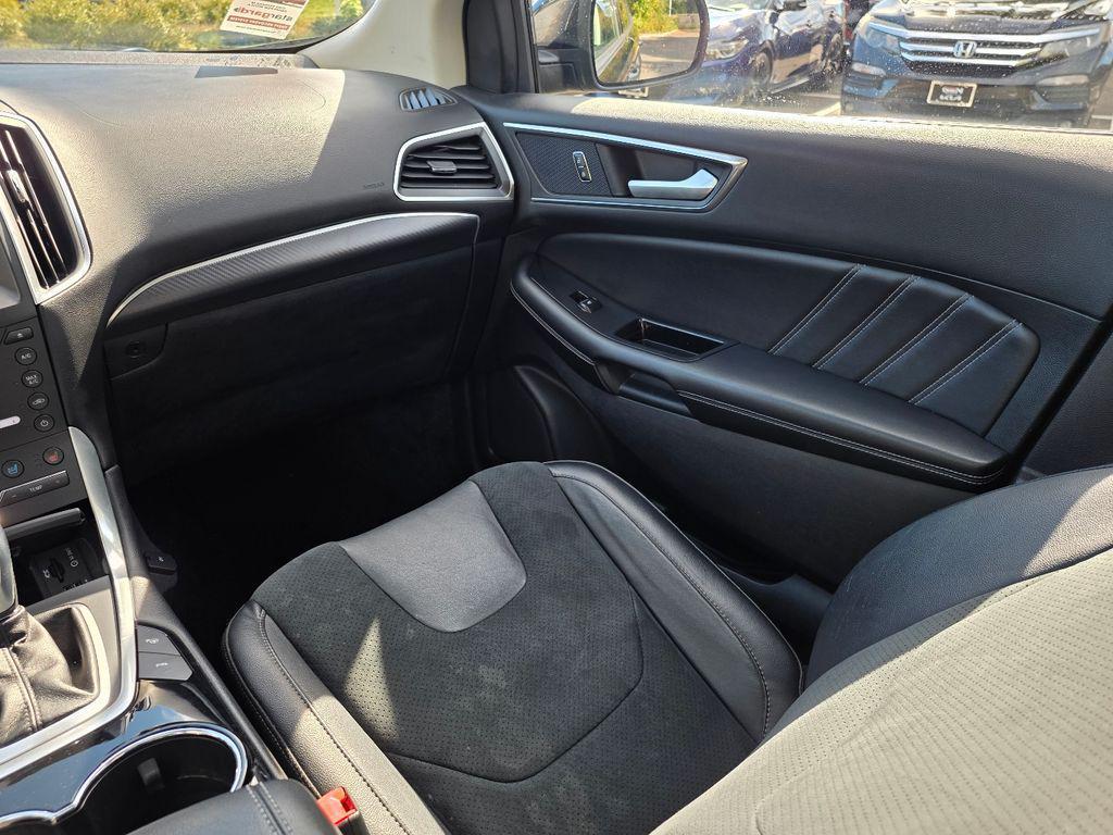 used 2015 Ford Edge car, priced at $16,500