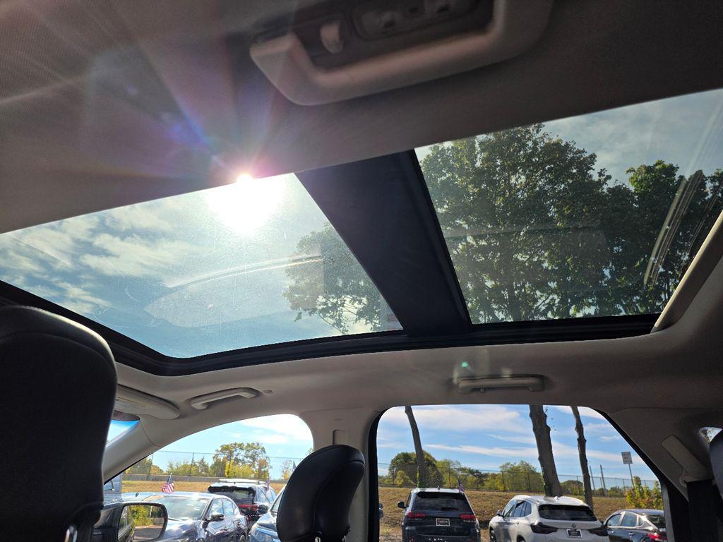 used 2015 Ford Edge car, priced at $16,500