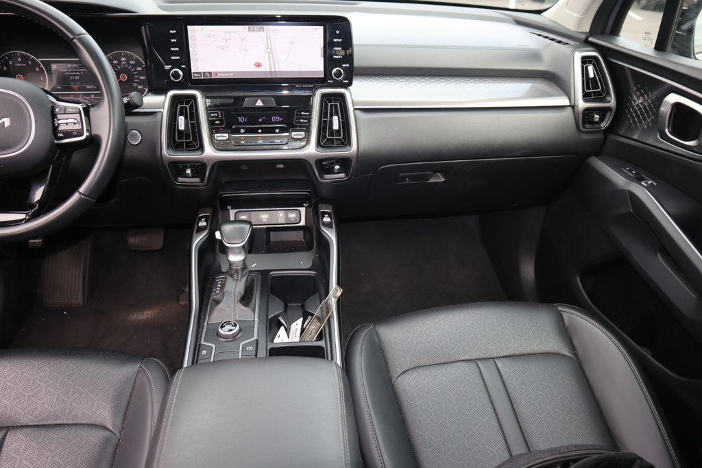 used 2023 Kia Sorento car, priced at $22,995