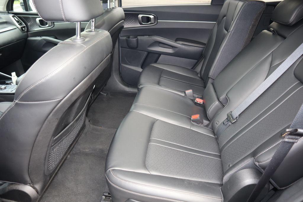 used 2023 Kia Sorento car, priced at $22,995