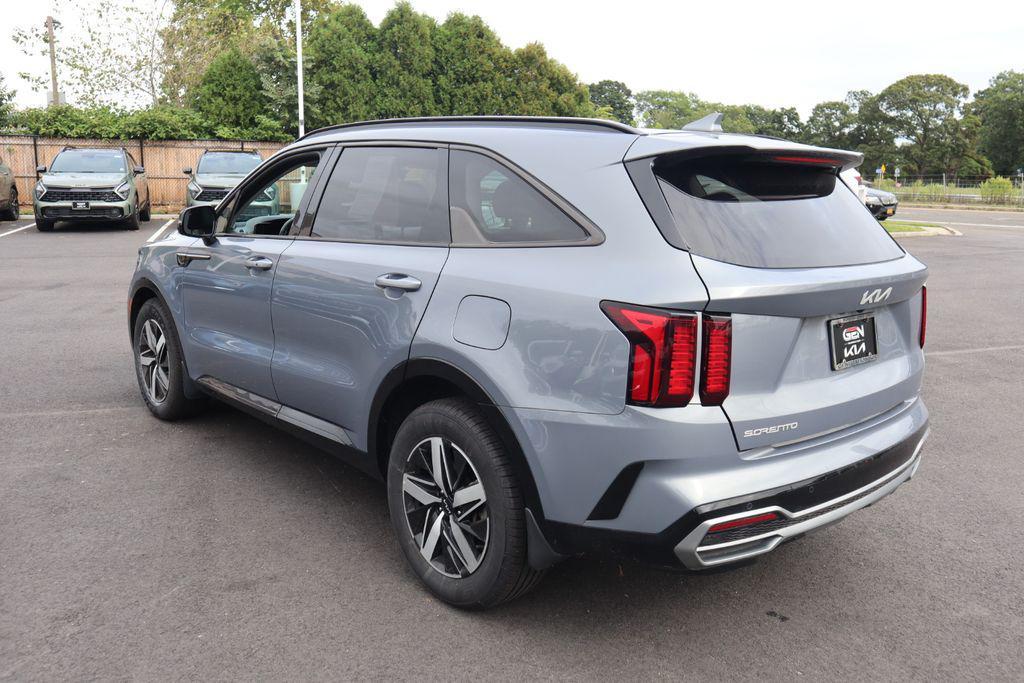 used 2023 Kia Sorento car, priced at $22,995